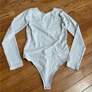 Abercrombie & Fitch Cream Long Sleeve Bodysuit low back